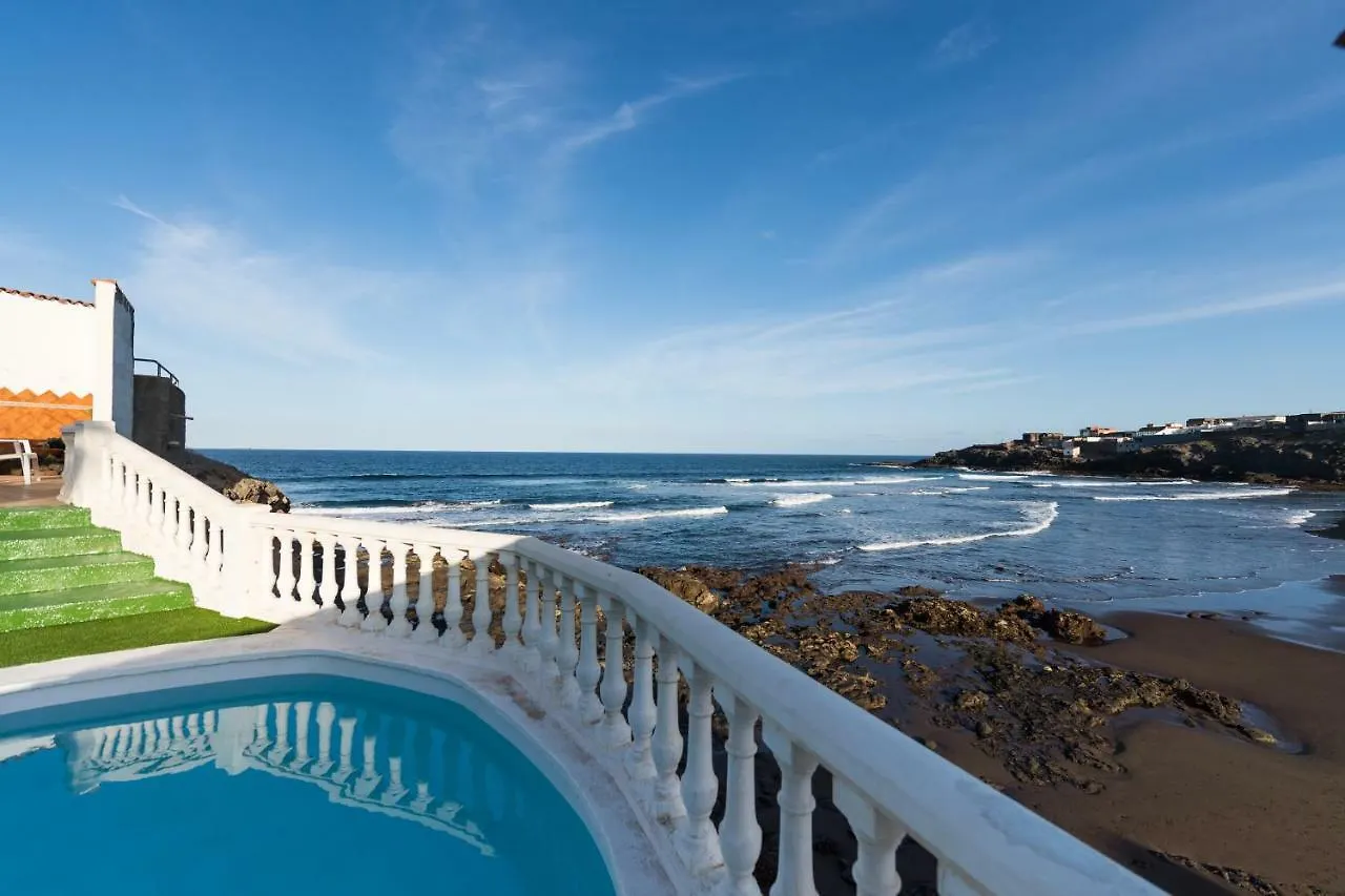 Villa Coki Deluxe - First Line Of The Beach Telde
