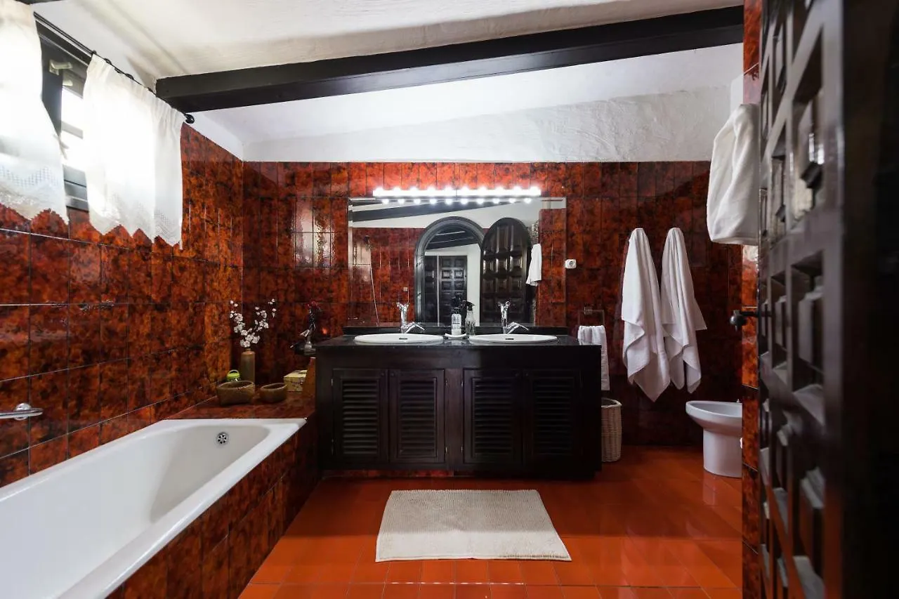 Villa Coki Deluxe - First Line Of The Beach Telde Spain