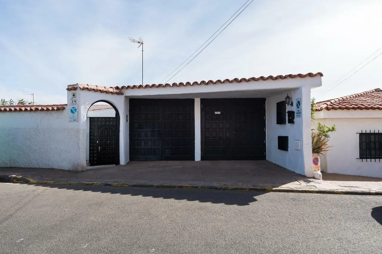 Villa Coki Deluxe - First Line Of The Beach Telde