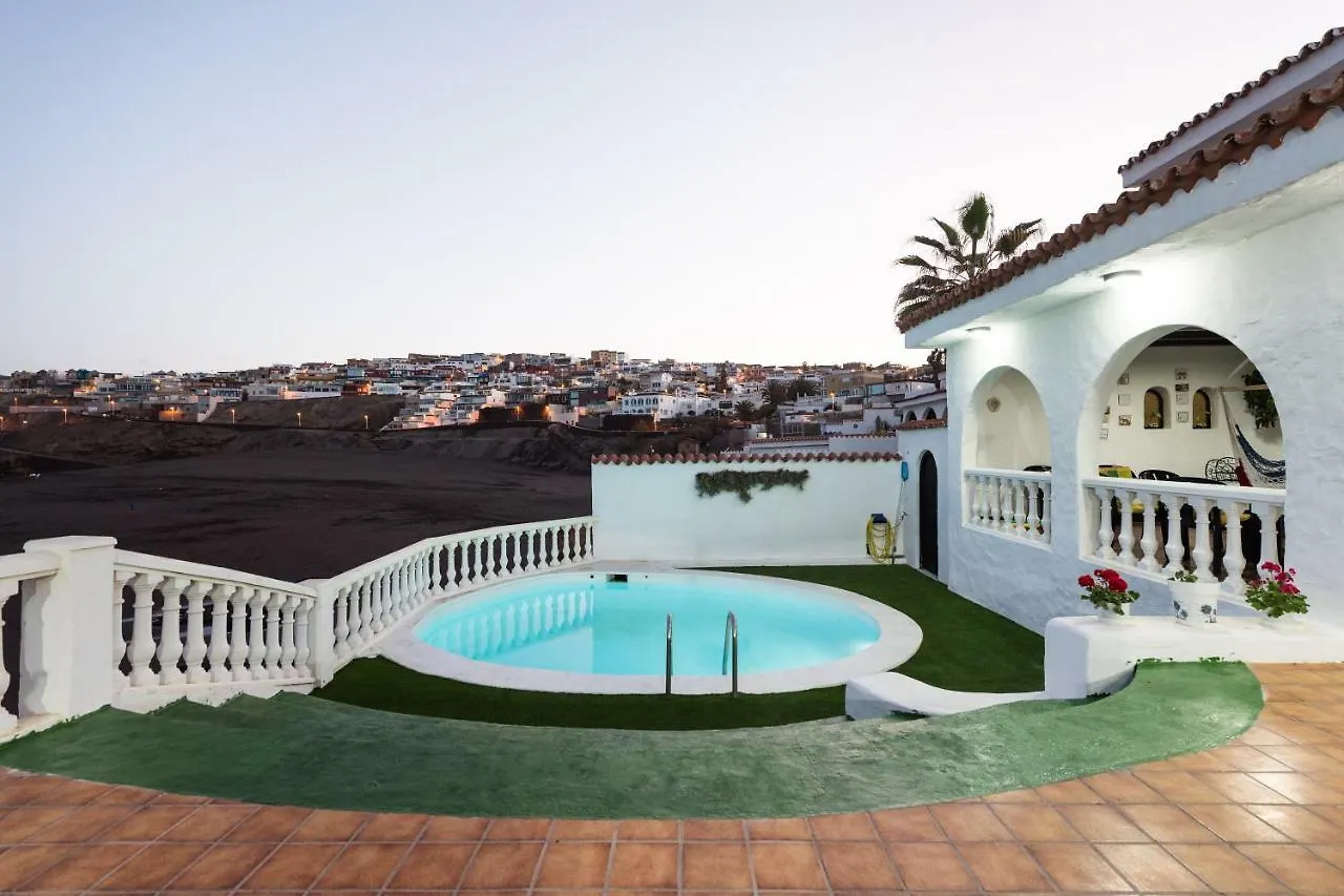 Villa Coki Deluxe - First Line Of The Beach Telde