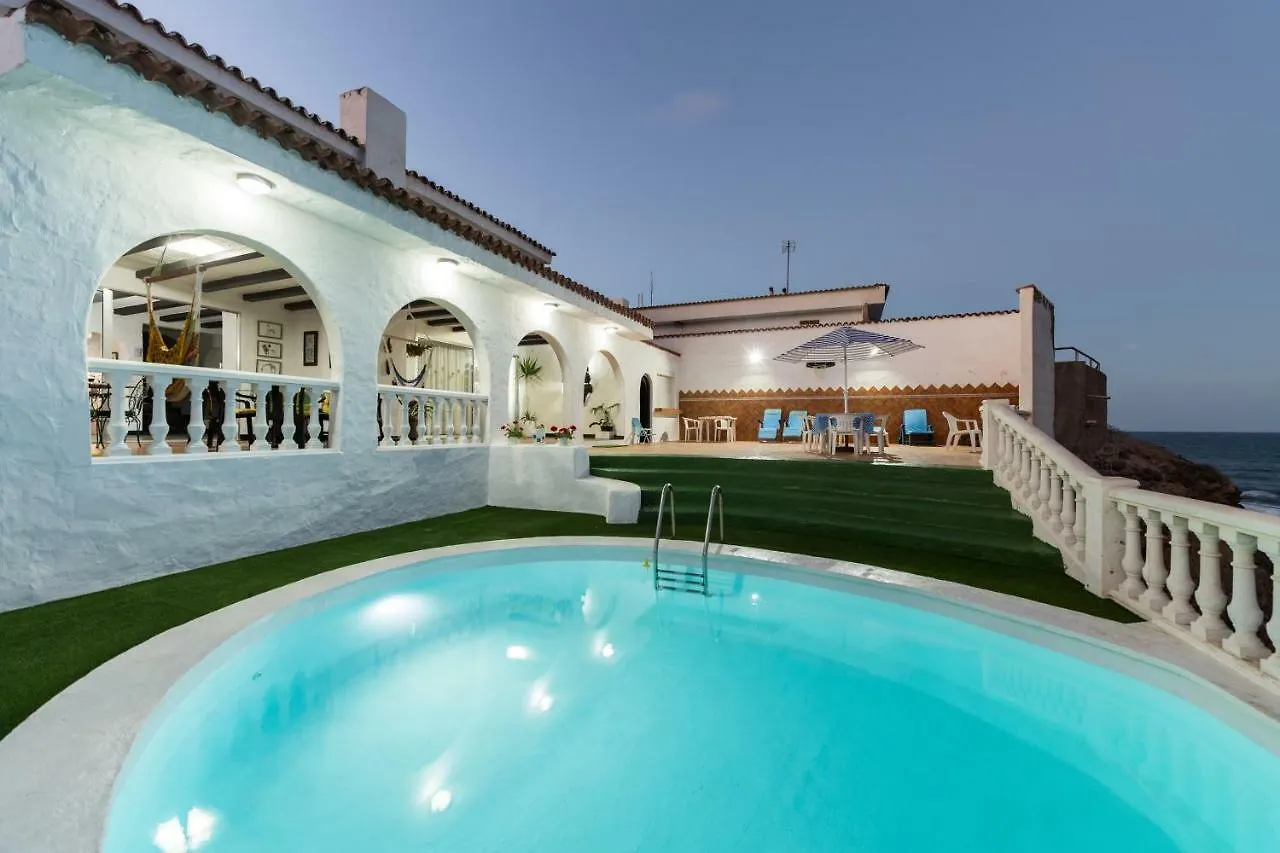 Villa Coki Deluxe - First Line Of The Beach Telde